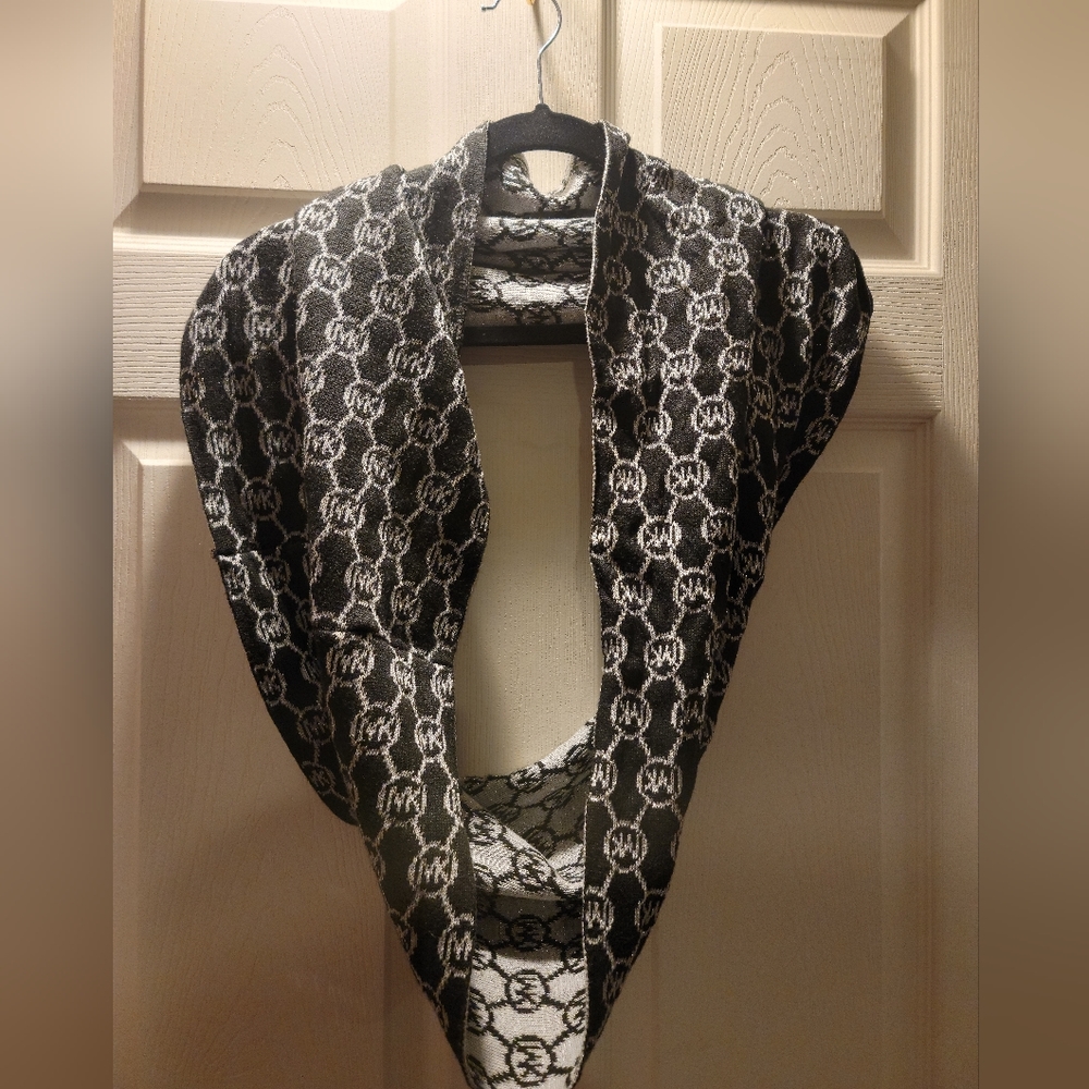 Michael Kors infinity scarf